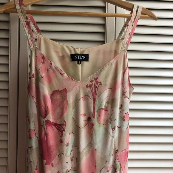 Elegant long floral dress by Nil’s - Picture 4 of 8